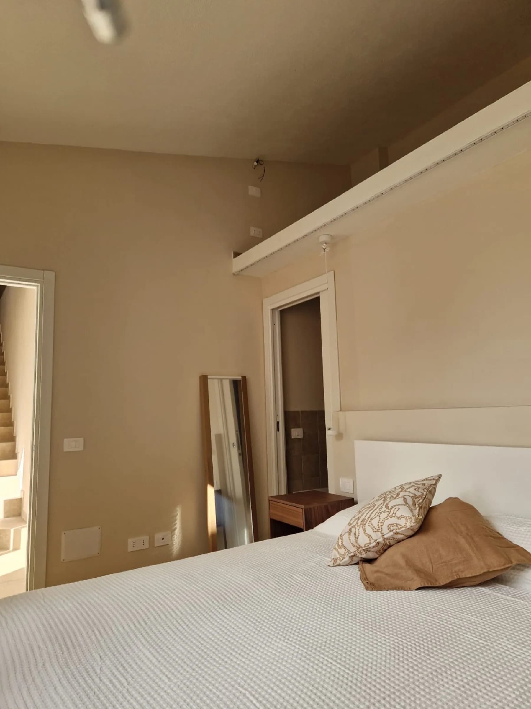 Camera matrimoniale lato Azuni